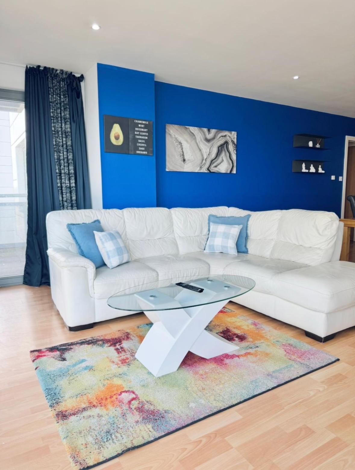 Modern Two Bedroom Apartments Edinburgh Exterior photo