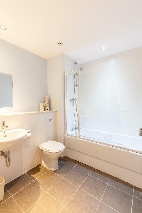 Modern Two Bedroom Apartments Edinburgh Exterior photo